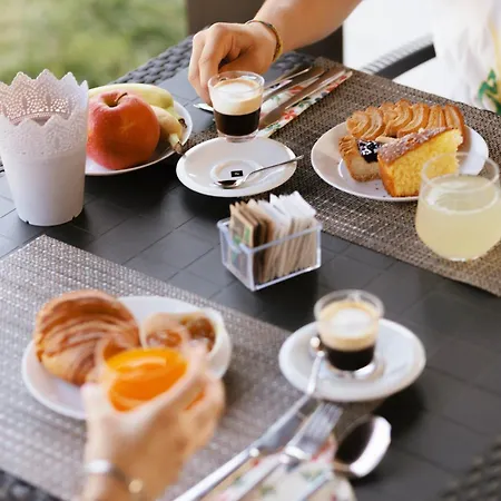 Il Colle Dei Lecci Farm stay Ancona