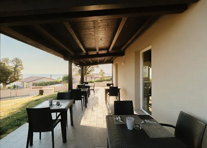 Il Colle Dei Lecci Farm stay Ancona